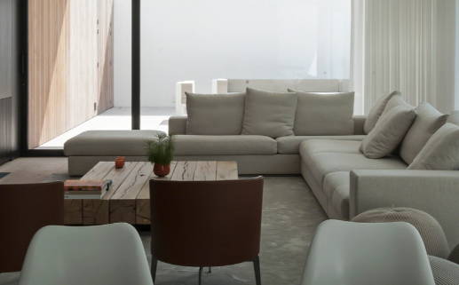 2025年农历十月初一是不是搬家吉日 宜搬家入宅吉日查询