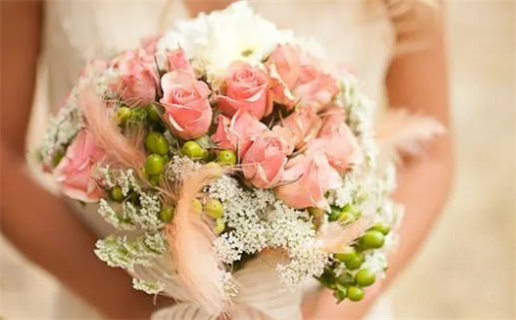 2025年农历十月廿八结婚吉日查询 适不适合办喜事