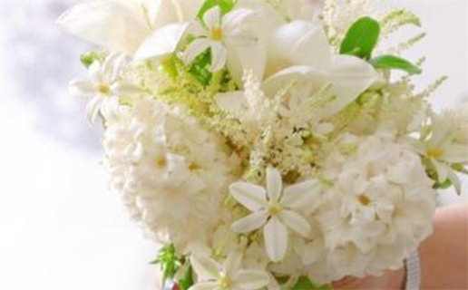 2025年农历冬月初十领证好不好 是领证结婚好日子吗