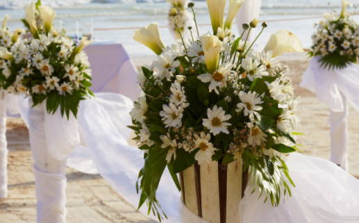 2025年农历八月初十领证黄道吉日 宜领证吉日查询