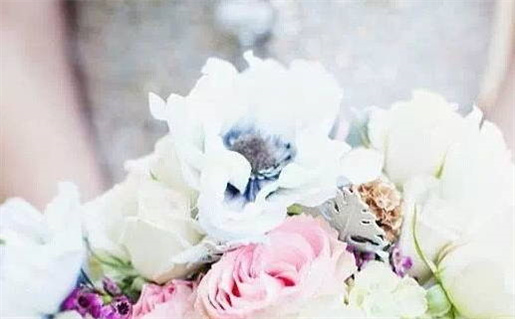 2025年农历七月十七领证日子如何 今日登记领证好不好