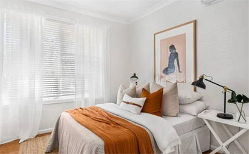 2025年12月10日乔迁好吗 宜乔迁吉日查询